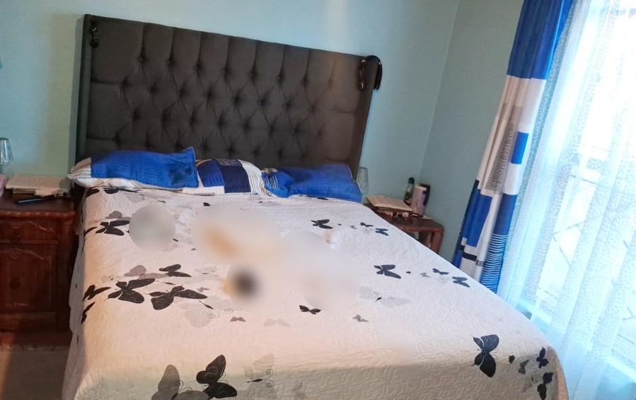 4 Bedroom Property for Sale in Voorbrug Western Cape